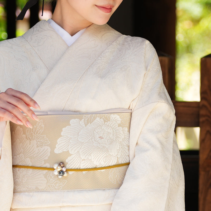 【半幅帯 博多織 牡丹 ベージュ×ホワイト】帯単品 小袋帯 長尺 正絹 リバーシブル 日本製 本場筑前博多織 紋小巾袋帯 証紙付き（5279624800）