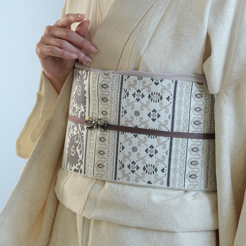 【半幅帯 博多織 インド更紗献上 ベージュ】帯単品 小袋帯 長尺 正絹 リバーシブル 日本製 本場筑前博多織 紋小巾袋帯 証紙付き（5279625100）