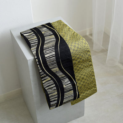 【半幅帯 リバーシブル 黒流光】帯単品 小袋帯 長尺 日本製 細帯 オールシーズン 浴衣 紬 小紋 着物 ブラック からし（5279626900）