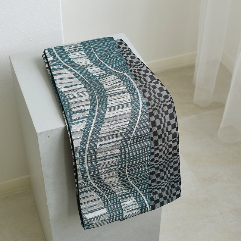 【半幅帯 リバーシブル 翠流光】帯単品 小袋帯 長尺 日本製 細帯 オールシーズン 浴衣 紬 小紋 着物 エメラルドグリーン グレー 黒（5279627200）