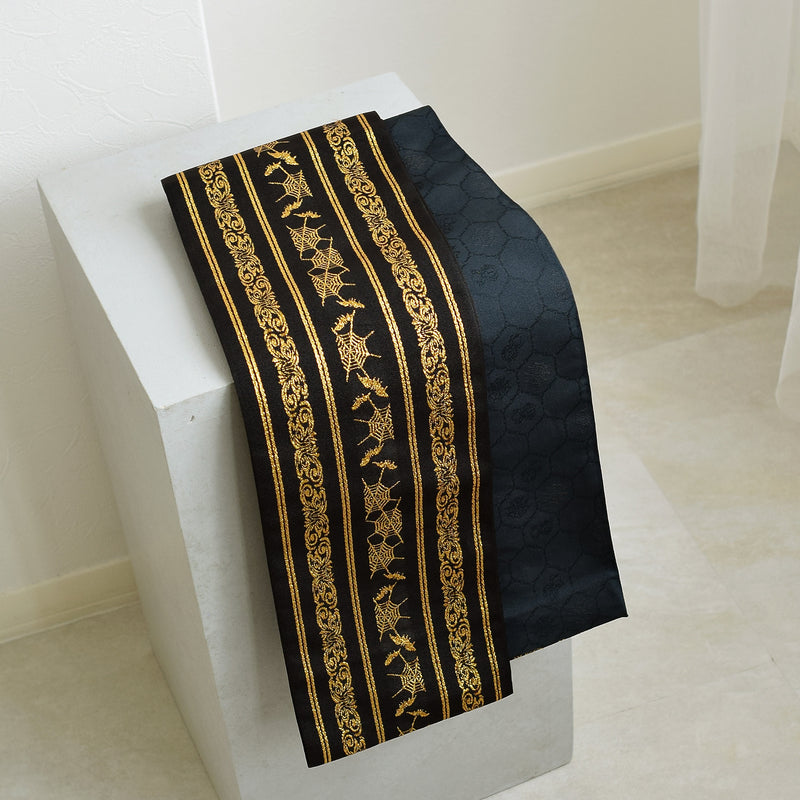 【半幅帯 リバーシブル 壁画調 蜘蛛の巣】帯単品 小袋帯 長尺 日本製 細帯 オールシーズン 浴衣 紬 小紋 着物 ブラック 金（5279627400）