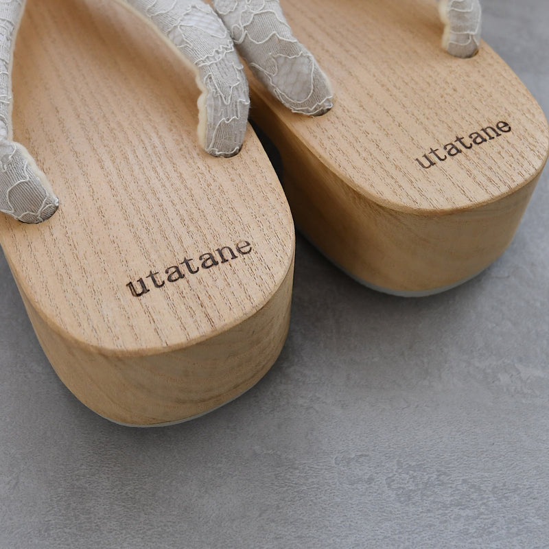 【高級桐下駄 utatane 高右近 白木】単品 SSサイズ レース鼻緒 レディース  日本製 （5299603300）
