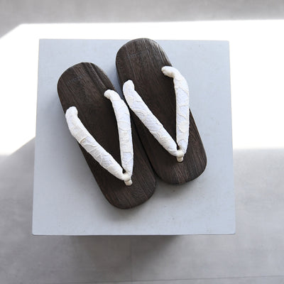 【高級桐下駄 utatane 舟形 焼】単品 SSサイズ レース鼻緒 レディース  日本製 （5299604500）