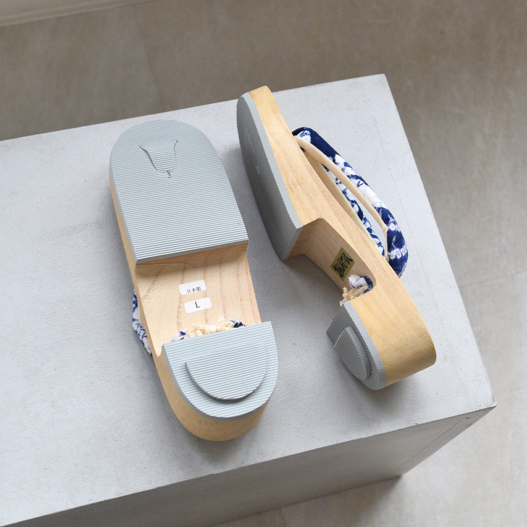 おしゃれ鼻緒 ★ 桐だから軽い 高級 日本製 白木 桐下駄 1