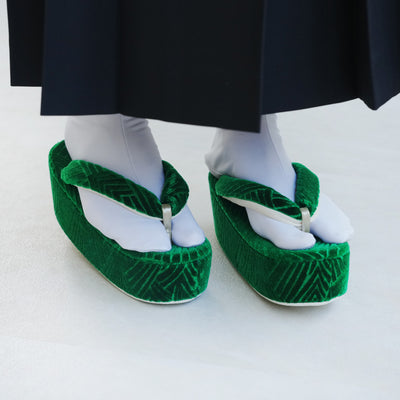 【ニコアンティーク 草履 単品 シャモン・フォレスト 】 緑 モケット生地 成人式振袖や卒業式袴にも （5329612100）