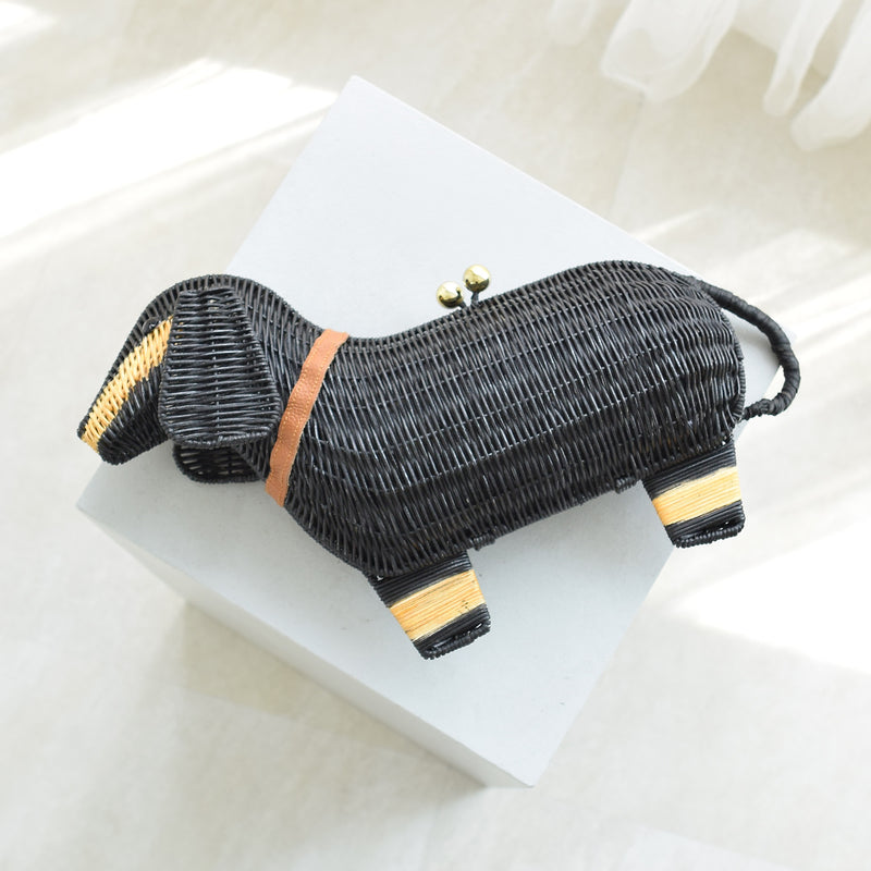 【utatane 籐カゴバッグ】単品 ダックスフンド かごバッグ クラッチバッグ ラタンウィッカー 籐編み ハンドメイド 天然素材 ボヘミアン（5371605600）