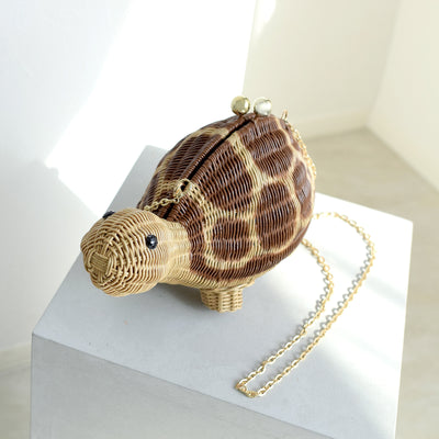 【utatane 籐カゴバッグ】単品 亀 クラッチバッグ ショルダー かごバッグ  ラタンウィッカー 籐編み ハンドメイド 天然素材 ボヘミアン（5371606100）