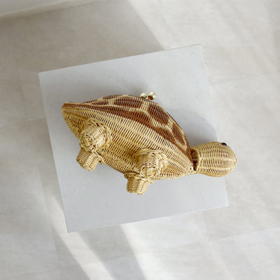 【utatane 籐カゴバッグ】単品 亀 クラッチバッグ ショルダー かごバッグ  ラタンウィッカー 籐編み ハンドメイド 天然素材 ボヘミアン（5371606100）