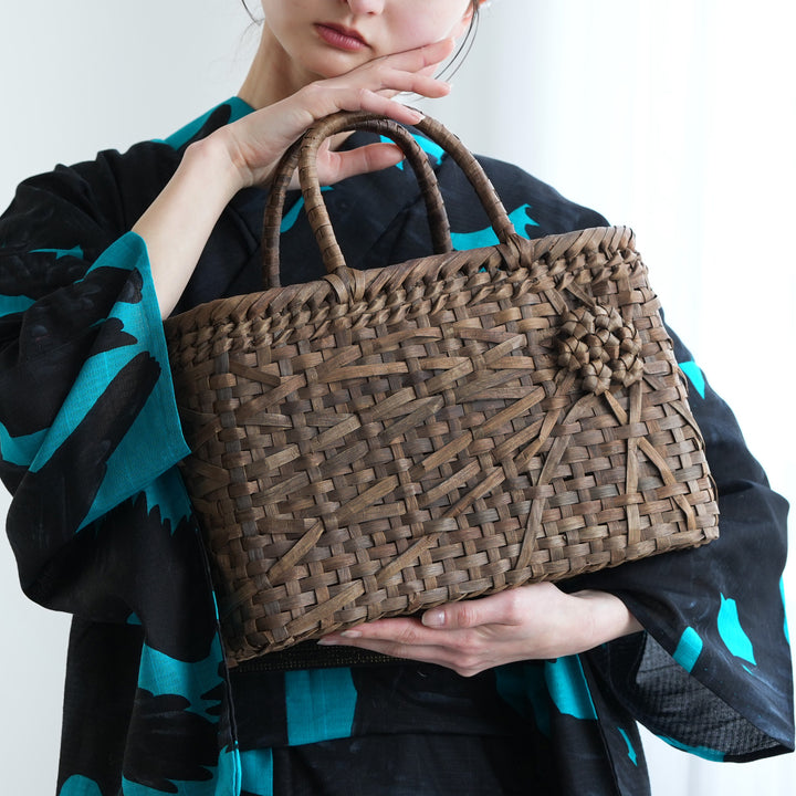 くるみかごバッグ 日の出 横長 中】横長 天然素材 くるみ 籠バッグ