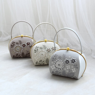 和装バッグ がま口 刺繍 バッグ単品  成人式 振袖用 アッシュベージュ サンドベージュ シルバーグレー 日本製 （5376602001）