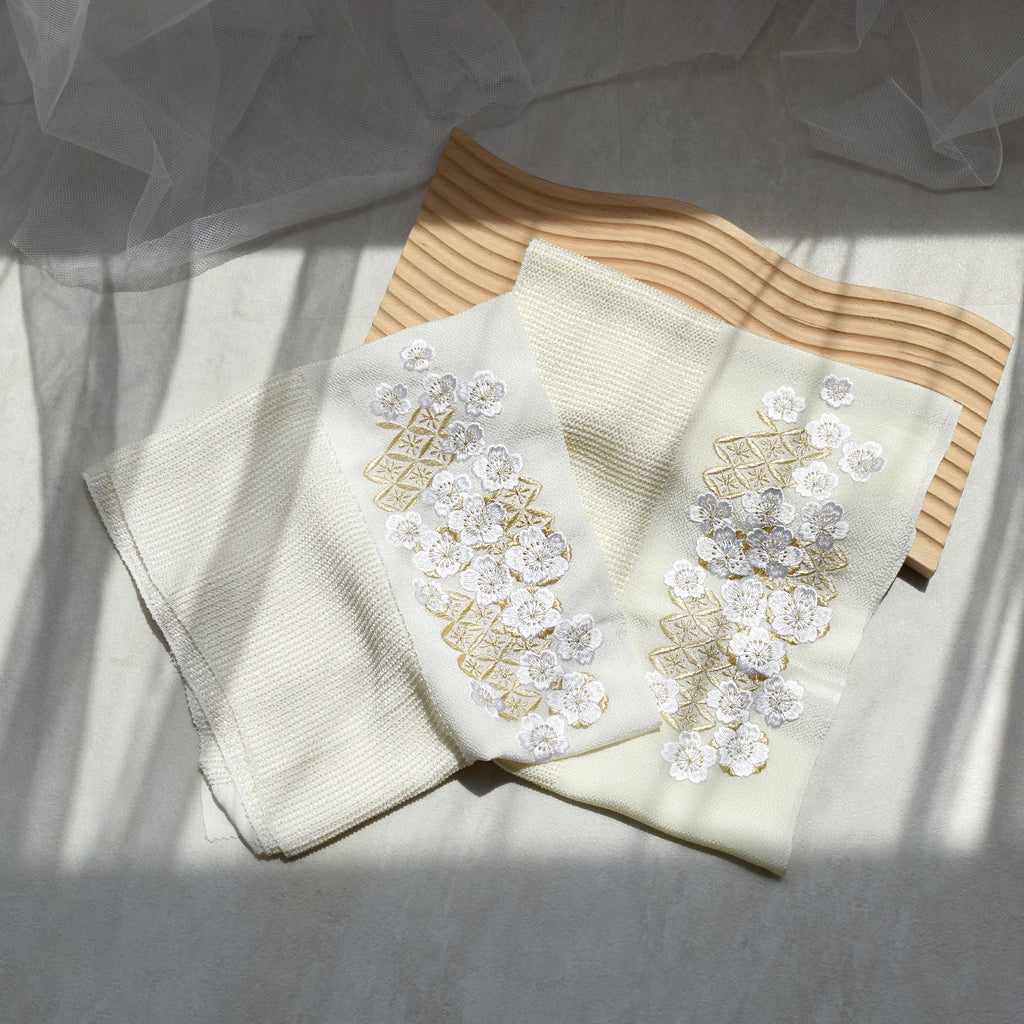 画像の帯+刺繍白下駄+お任せトンボ玉帯締めつき◆◆涼し桜蔦柄 画像の帯+刺繍白下駄+お任せトンボ玉帯締めつき◇◇