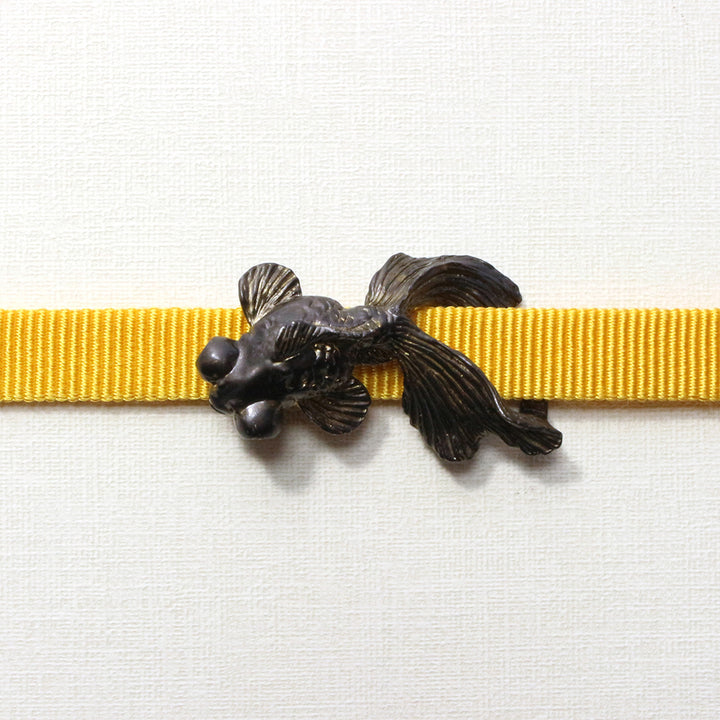 帯留め 数-SUU- 金魚 出目金 日本製 帯小物 ハンドメイド