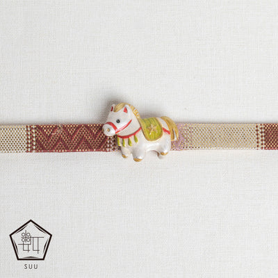 帯留め 数-SUU-  午張り子 日本製 帯小物 ハンドメイド アニマル【取り寄せ品】（5408624100）