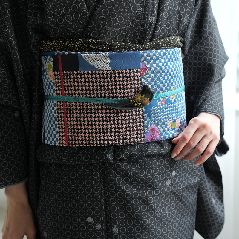 【帯留め 蒔絵 黒つの 金もみじ】日本製 帯小物 和風 ハンドメイド 三分紐/四分紐に 帯締めのアンティークなアクセント（5408624500）