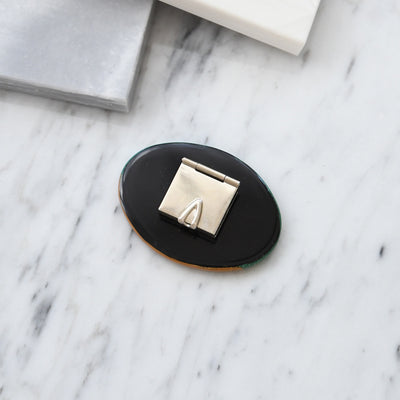 【帯留め 蒔絵 緑オーバル　銀波】日本製 帯小物 和風 ハンドメイド 三分紐/四分紐に 帯締めのアンティークなアクセント（5408624800）