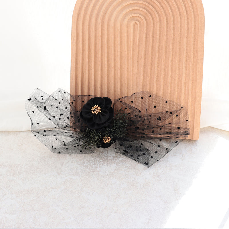 髪飾り ヘアアクセサリー コーム単品 チュール ヴェールリボン かすみそう ブラック 日本製  （5432613100）