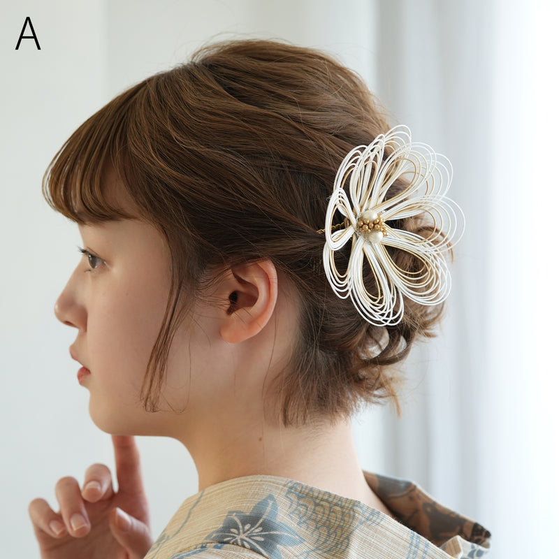 髪飾り ヘアアクセサリー コーム単品 バイカラー水引フラワー×ビジュー 日本製  （5432615701）