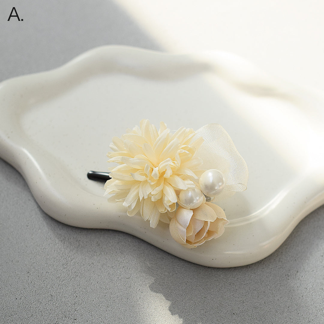 髪飾り ヘアアクセサリー クリップ単品 菊と牡丹 パール＆ヴェール