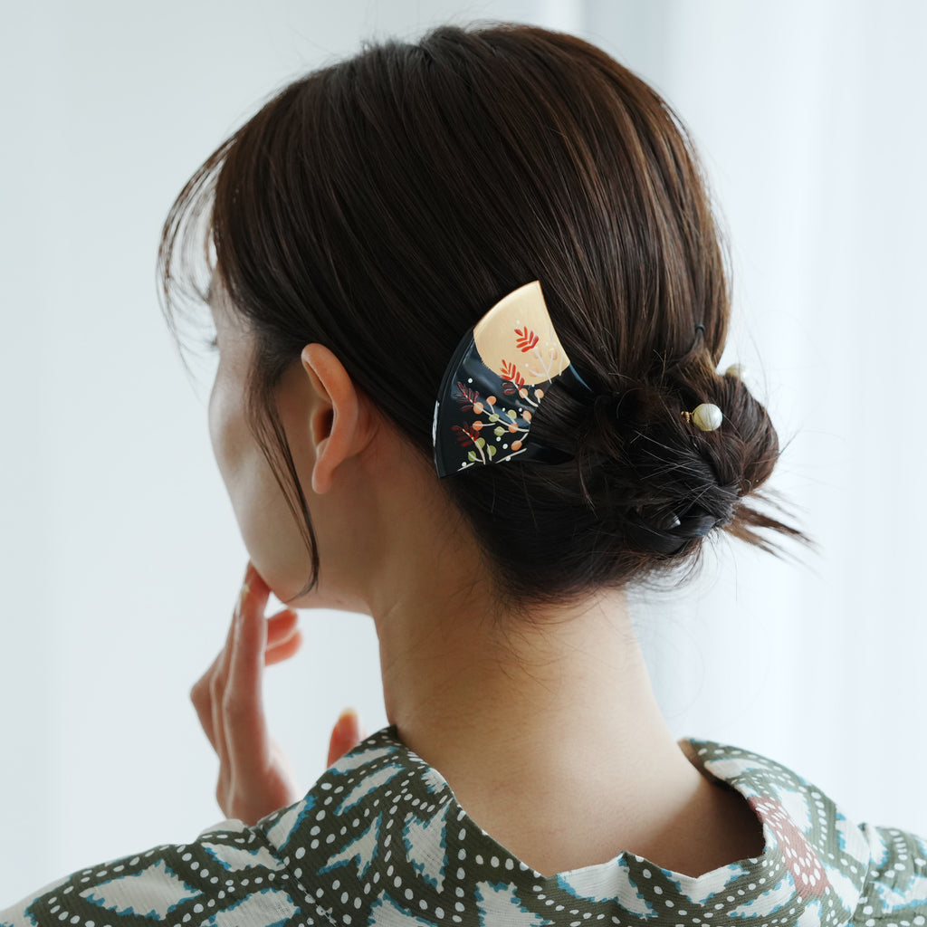 かんざし 月と萩】単品 簪 髪飾り 蒔絵調 二本差し 髪留め バチ型 扇型