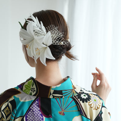 【髪飾り ビッグボリューム百合　チュールヴェール】Uピン6本セット 日本製 ヘアアクセサリー  浴衣 成人式 振袖 卒業式 袴 普段のヘアアレンジにも【取り寄せ品】（5432630700）