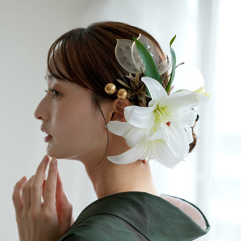 【髪飾り ビッグボリューム百合　うるつやクリアリーフ＋ゴールドの実】Uピン9本セット 日本製 ヘアアクセサリー  成人式 振袖 卒業式 袴 普段のヘアアレンジにも（5432631300）
