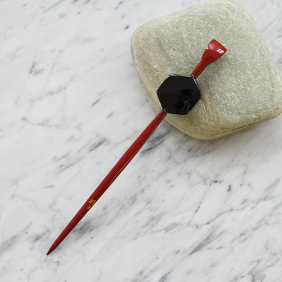 【髪飾り 蒔絵かんざし 雪柳・黒赤】平打ちかんざし 簪 ヘアアクセサリー  日本製 浴衣や成人式振袖、卒業式袴や普段のヘアアレンジにも（5432631900）