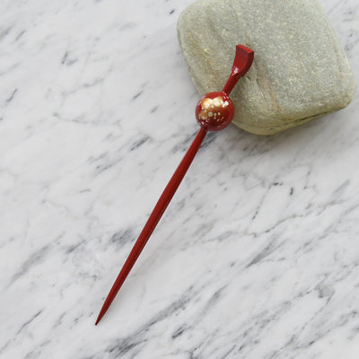 【髪飾り 蒔絵かんざし 紅葉・赤】玉かんざし 簪 ヘアアクセサリー  日本製 浴衣や成人式振袖、卒業式袴や普段のヘアアレンジにも（5432632000）