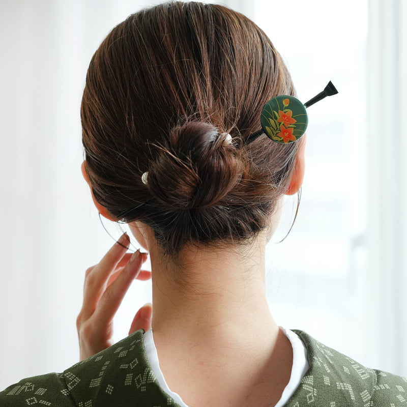 【髪飾り 蒔絵かんざし 桔梗・緑】平打ちかんざし 簪 ヘアアクセサリー  日本製 浴衣や成人式振袖、卒業式袴や普段のヘアアレンジにも（5432632300）