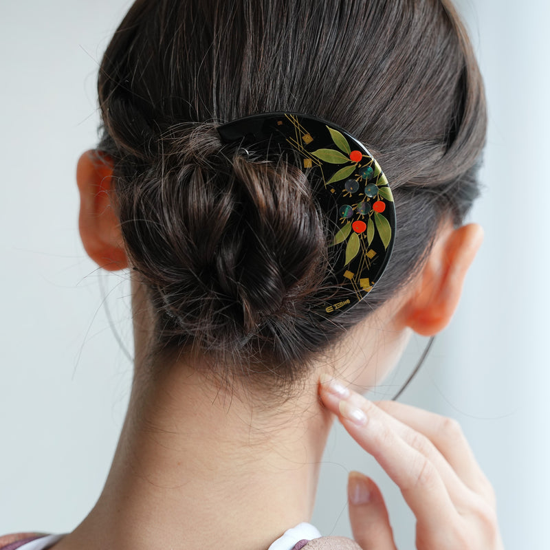 【蒔絵塗り前櫛かんざし 赤い実】くし 和コーム 螺鈿 ヘアアクセサリー 髪飾り 日本製 浴衣や成人式振袖、卒業式袴や普段のヘアアレンジにも（5432633000）