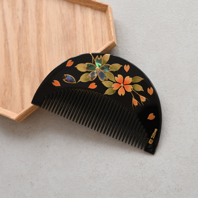 【蒔絵塗り前櫛かんざし 桜】くし 和コーム 螺鈿 ヘアアクセサリー  髪飾り 日本製 浴衣や成人式振袖、卒業式袴や普段のヘアアレンジにも（5432633300）