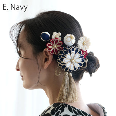 【髪飾り 菊華 コームUピン3点セット】つまみ細工  ヘアアクセサリー  日本製 成人式振袖や卒業式袴にも（5432633801）【取り寄せ品】