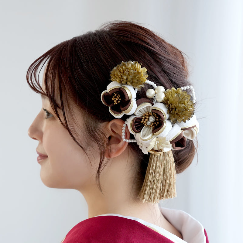 【髪飾り 梅雅 コームUピン2点セット】パール つまみ細工  ヘアアクセサリー  日本製 成人式振袖や卒業式袴にも（5432634901）【取り寄せ品】