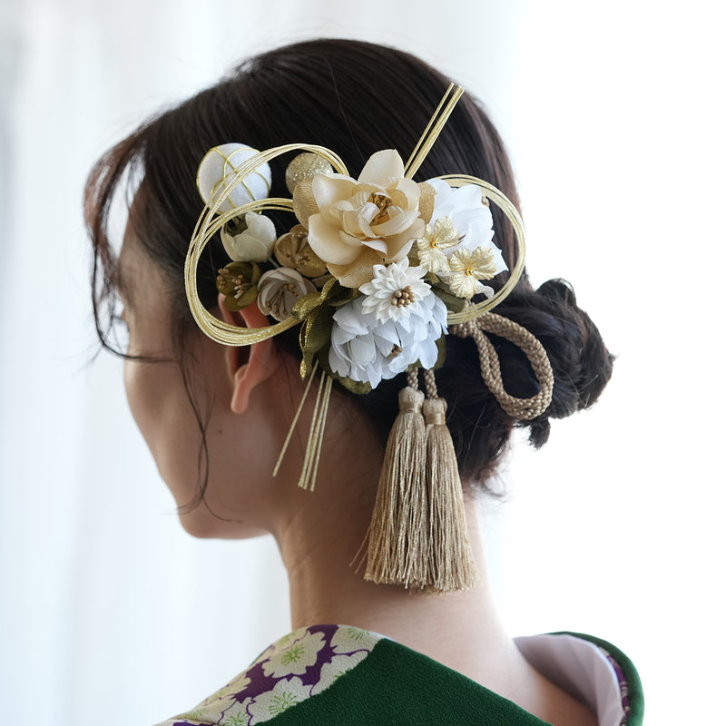 【髪飾り 牡丹・梅・桜＆水引・タッセル コームUピン5点セット】花 水引 玉 タッセル  ヘアアクセサリー  日本製 成人式振袖や卒業式袴にも（5432637801）【取り寄せ品】