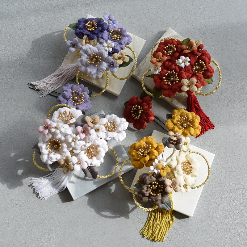 【髪飾り 大正レトロ梅＆タッセル コームUピン2点セット】 ヘアアクセサリー  日本製 成人式振袖や卒業式袴にも（5432638801）【取り寄せ品】