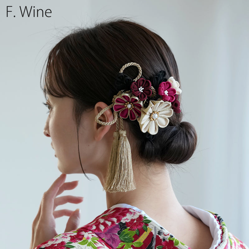 【髪飾り 梅日和 つまみ細工＆タッセル コームUピン3点セット】花 ちりめん つまみ細工 ヘアアクセ  ヘアアクセサリー  日本製 成人式振袖や卒業式袴にも（5432639201）【取り寄せ品】