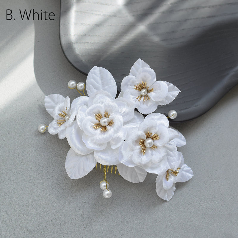 【髪飾り ベルベットローズ コームUピン2点セット】 花 薔薇 ベロア調 パール ヘアアクセサリー  日本製 成人式振袖や卒業式袴にも（5432639801）【取り寄せ品】