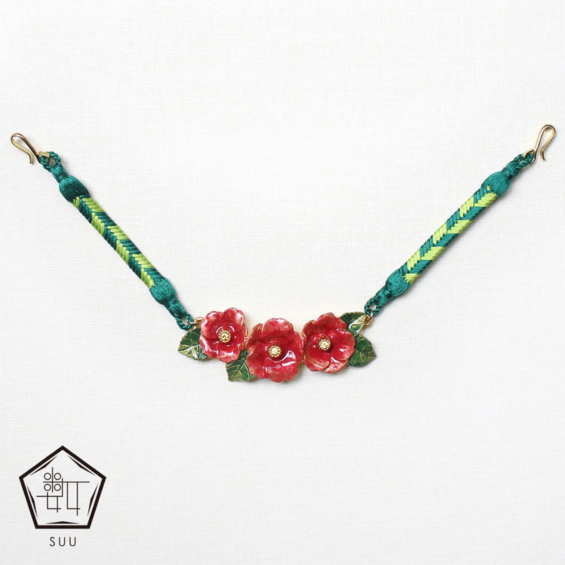 羽織紐 数-SUU- 椿 日本製  ハンドメイド【取り寄せ品】（5437606600）