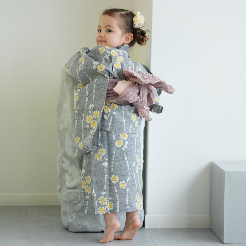 【utatane×注染工房 kids 日本製小幅生地使用 子供浴衣3点セット（ゆかた・帯・下駄） 女の子 】 国産 （6510192201）（7348602101）