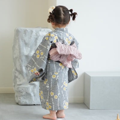 【utatane×注染工房 kids 日本製小幅生地使用 子供浴衣3点セット（ゆかた・帯・下駄） 女の子 】 国産 （6510192201）（7348602101）