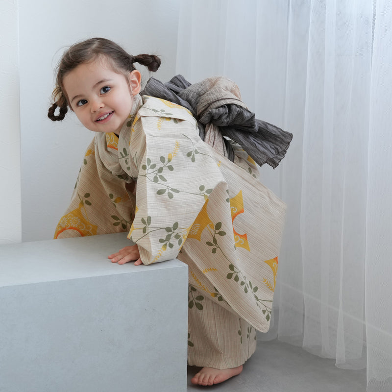 【utatane×注染工房 kids 日本製小幅生地使用 子供浴衣3点セット（ゆかた・帯・下駄） 女の子 】 国産 （6510192601）（7348602101）