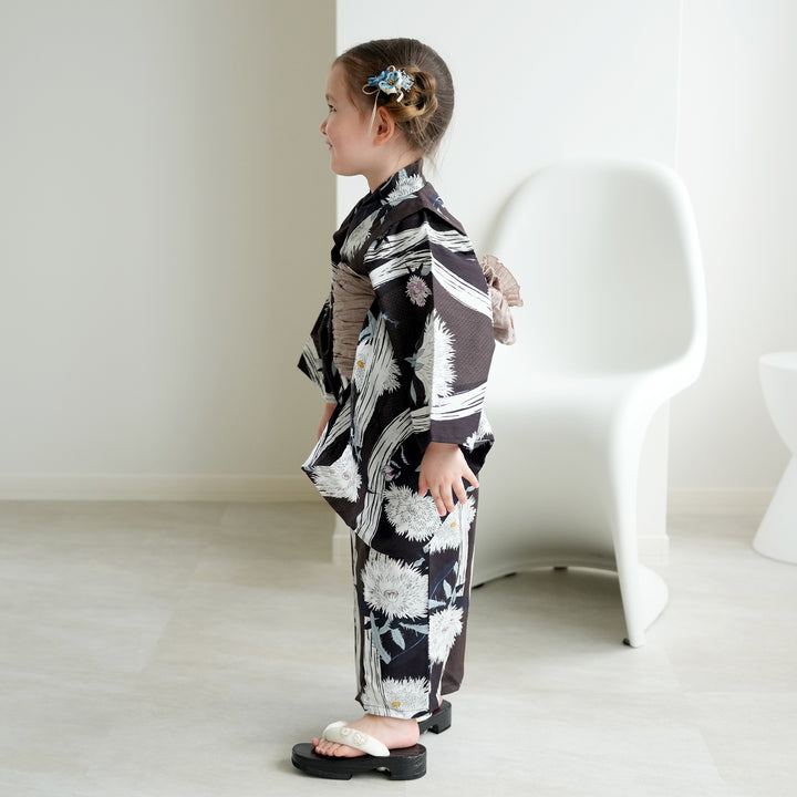 新品 utatane kids 高級変わり織 子供浴衣3点セット 100サイズ utatane kids 高級変わり織 子供浴衣3点セット（ゆかた・帯