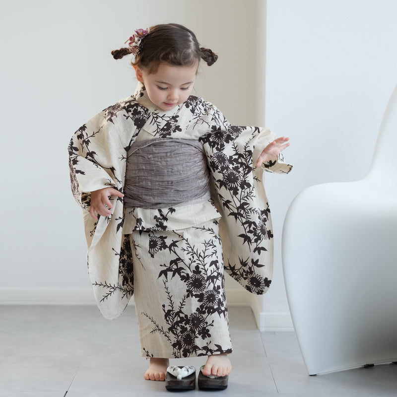 【utatane×注染工房 kids 日本製小幅生地使用 子供浴衣3点セット（ゆかた・帯・下駄） 女の子 】 国産 （6510261901）（7348601301）