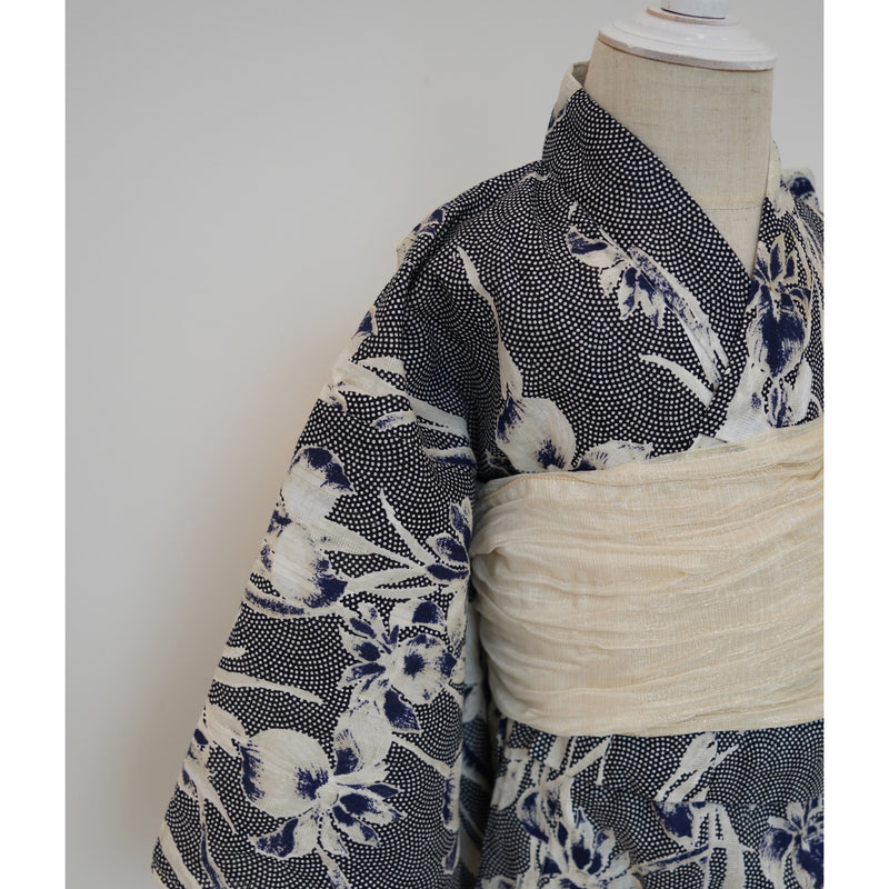 【utatane×Acka.  子供浴衣3点セット (kidsゆかた・帯・下駄 ) 鮫小紋と菖蒲 navy】Acka. (@acka_official)オリジナル 限定 コラボ  フリーサイズ 国産生地 国内染色　（6510266101）