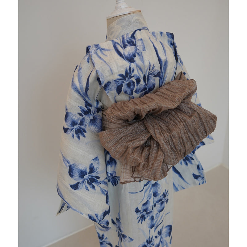 【utatane×Acka.  子供浴衣3点セット (kidsゆかた・帯・下駄 ) 鮫小紋と菖蒲 ivory】Acka. (@acka_official)オリジナル 限定 コラボ  フリーサイズ 国産生地 国内染色　（6510266301）