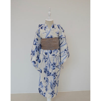【utatane×Acka.  子供浴衣3点セット (kidsゆかた・帯・下駄 ) 鮫小紋と菖蒲 ivory】Acka. (@acka_official)オリジナル 限定 コラボ  フリーサイズ 国産生地 国内染色　（6510266301）