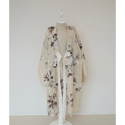 【utatane×Acka.  子供浴衣3点セット (kidsゆかた・帯・下駄 )  山茶花 beige 】Acka. (@acka_official)オリジナル 限定 コラボ  フリーサイズ 国産生地 国内染色　（6510266401）