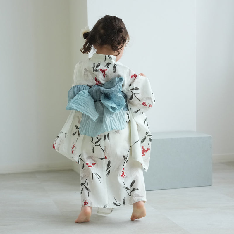 【ニコアンティーク kids 高級変わり織 子供浴衣3点セット（ゆかた・帯・下駄）女の子 オフホワイトに柘榴】 キッズ浴衣 国産生地 国内染色 （6510269901）