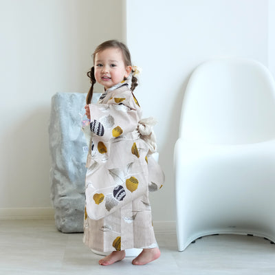 【ニコアンティーク kids 高級変わり織 子供浴衣3点セット（ゆかた・帯・下駄）女の子 縞々ベージュにからしのほおずき】 キッズ浴衣 国産生地 国内染色 （6510270501）