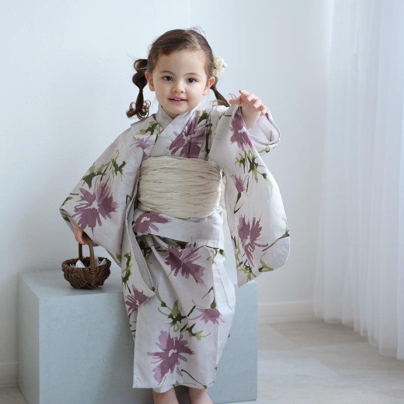 【ニコアンティーク kids 高級変わり織 子供浴衣3点セット（ゆかた・帯・下駄）女の子 淡いグレーにラベンダーのあざみ】 キッズ浴衣 国産生地 国内染色 （6510275001）