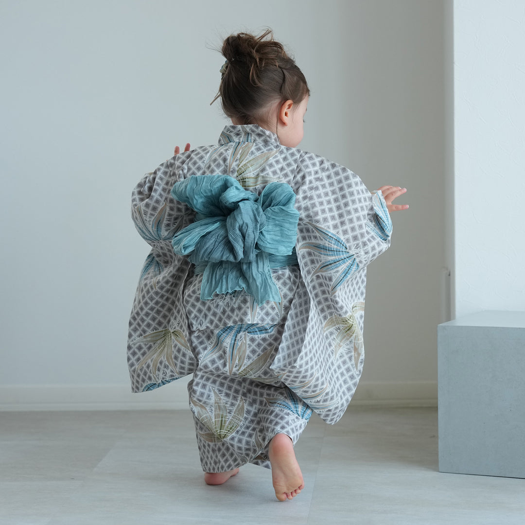 utatane kids 高級変わり織 子供浴衣3点セット（ゆかた・帯